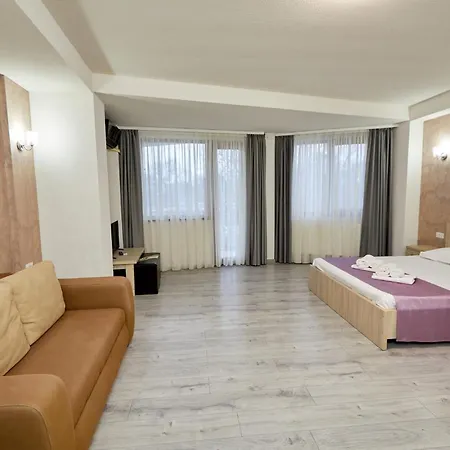 Guest house Coralis 3*